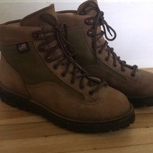 Womens Danner boots LT || 6” BRN